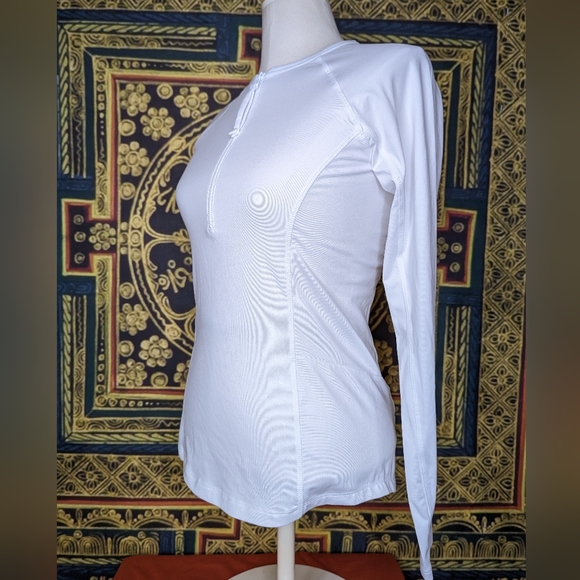 Title Nine White Half Zip Long Sleeve Size XS - Picture 3 of 7
